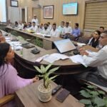 डीएम के सख्त निर्देश, समिति सर्वे कर 15 दिनों में प्रस्तुत करें रिपोर्ट।