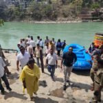 घाटों के सुदृढ़ीकरण एवं यात्री सुविधाओं को लेकर जन-प्रतिनिधियों के साथ विस्तृत चर्चा