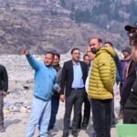 गंगोत्री धाम में डीएम ने लिया यात्रा व्यवस्थाओं का जायजा