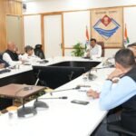 मुख्य सचिव ने जिलों में एलपीजी गैस वितरण की स्थिति का जायजा लिया