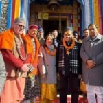 बाबा केदारनाथ के दर्शन को पहुंचे उद्योगपति गौतम अडानी