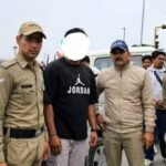 पिता की वर्दी का रौब झाड़ना युवक को पड़ा महंगा, कार सीज