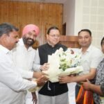मुख्यमंत्री को मुख्य सेवक के रूप में सर्वाधिक कार्यकाल पूर्ण करने पर विभिन्न संगठनों ने दी बधाई