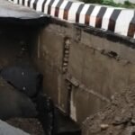 पहली बरसात नही झेल पाया करोड़ों की लागत से बना पुल,एप्रोव रोड पर बना जानलेवा गड्ढा