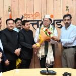 सीएम धामी के जन्मदिवस पर मुख्यमंत्री आवास में उमड़ा आत्मीयता का माहौल