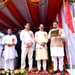 नवरात्रि के प्रथम दिवस पर ध्वजारोहण कर नौ दिवसीय मेले का उद्घाटन, सांस्कृतिक झांकियों का किया अवलोकन
