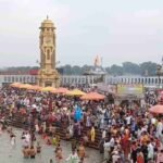 पितृ अमावस्या पर धर्मनगरी में पितृ तर्पण के लिए पहुंचे लाखों श्रद्धालु